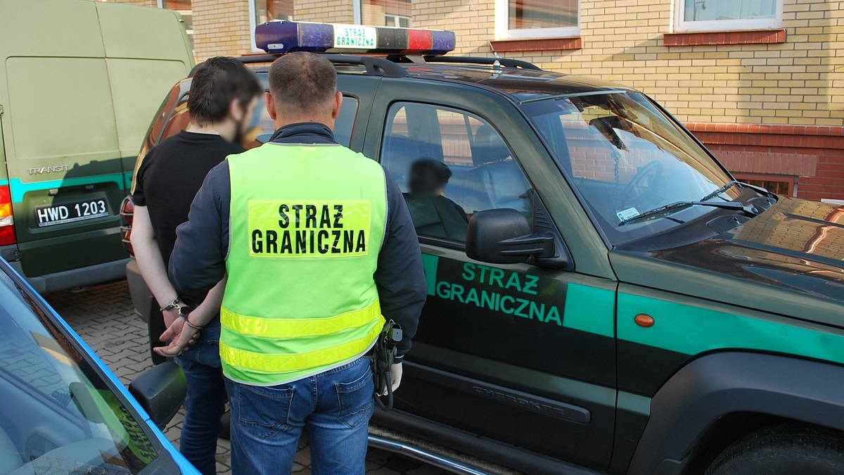 20 osób oskarżyła suwalska prokuratura o przemyt nielegalnych migrantów