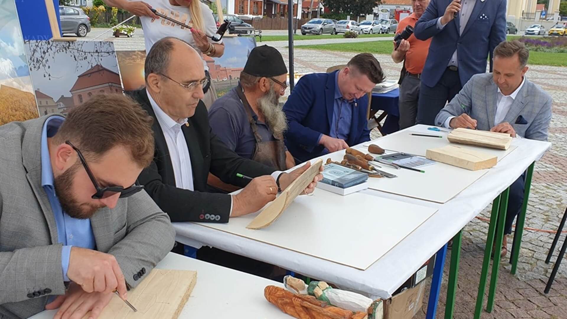 Starostwo powiatowe w Białymstoku odwiedza podlaskie gminy, by zaprezentować ich walory