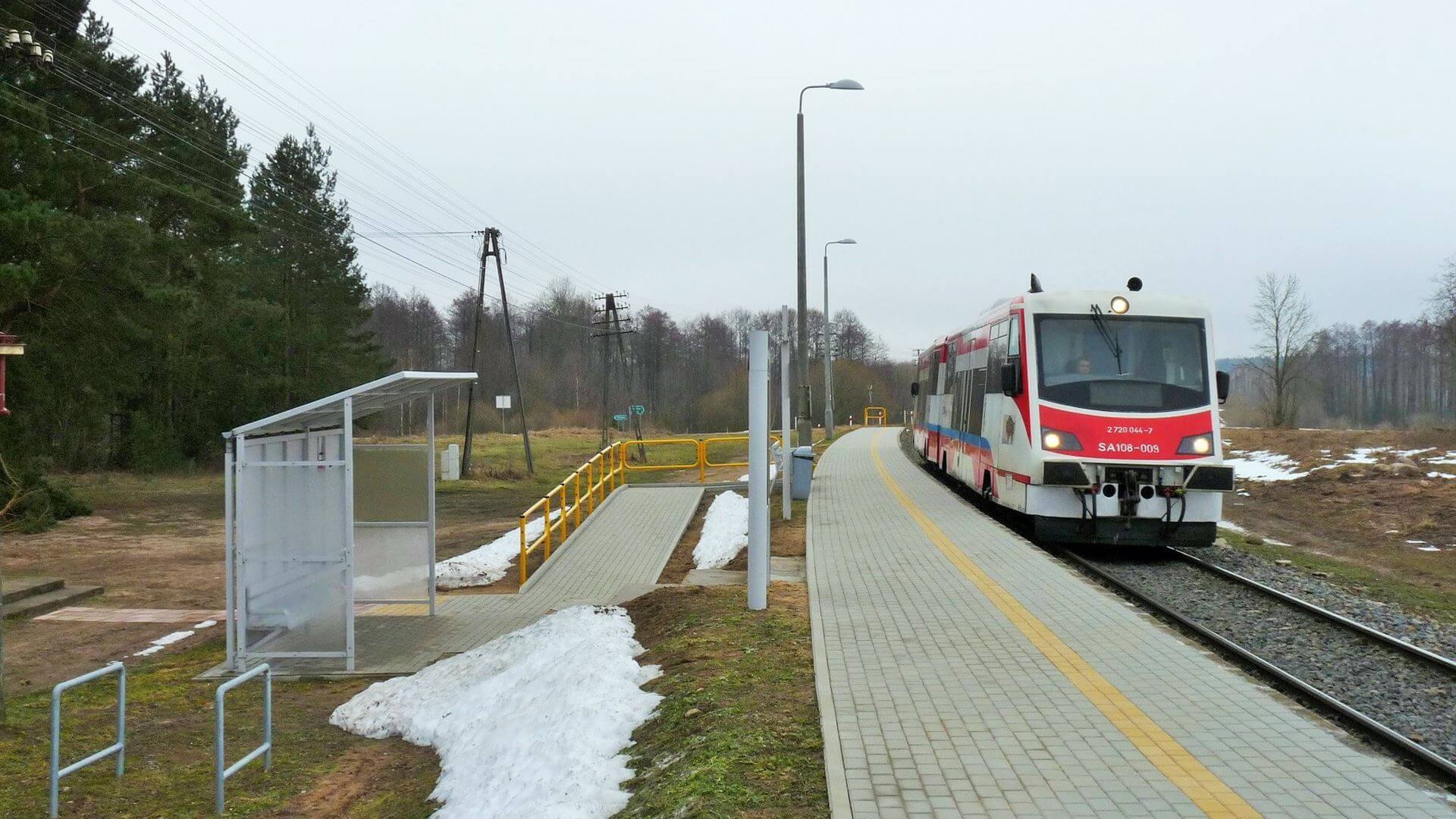 Lepsze warunki dla pasażerów na kilkunastu stacjach kolejowych w Podlaskiem