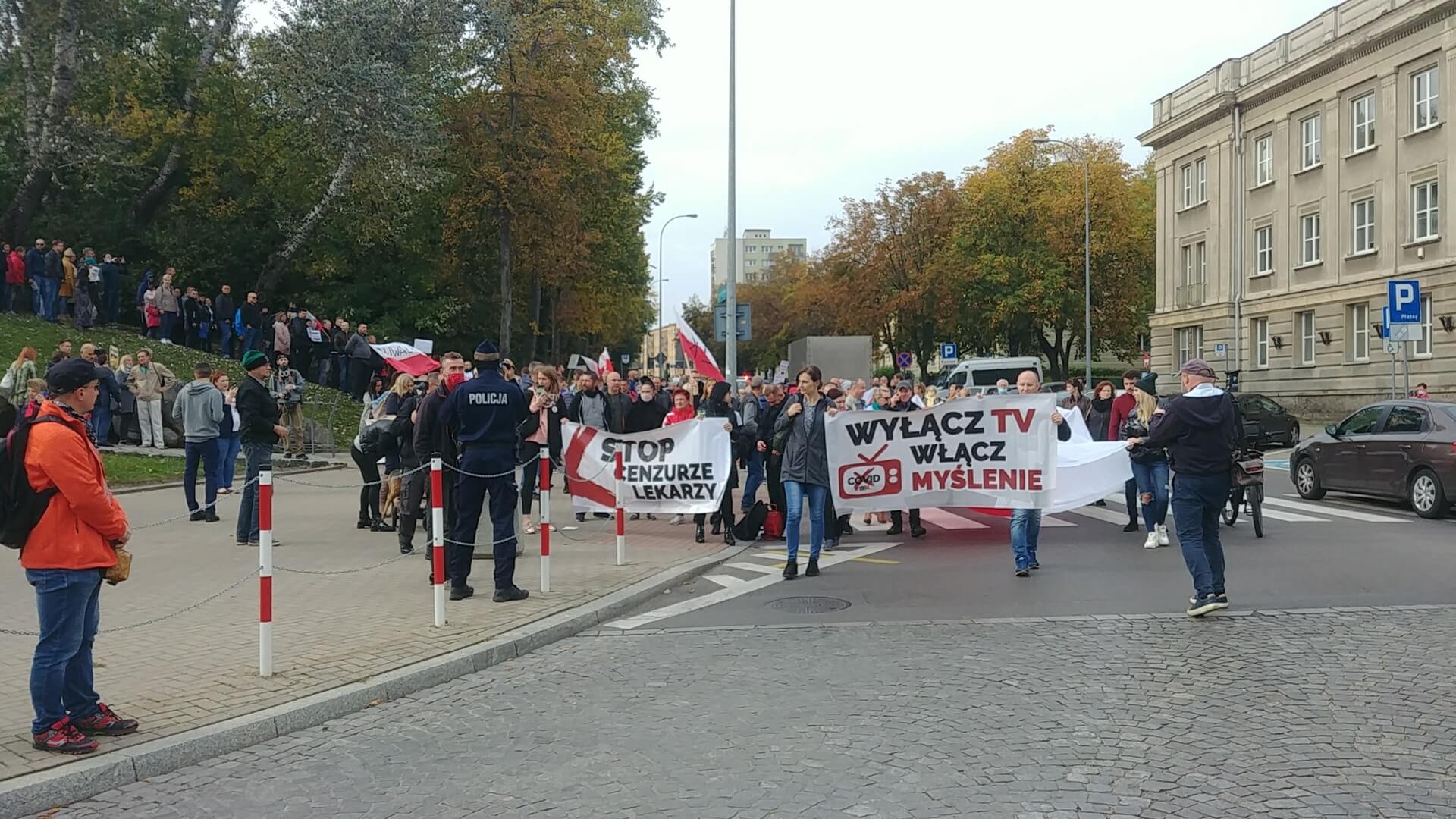 Białostocki sąd umorzył postępowanie wobec organizatorki marszu antycovidowców