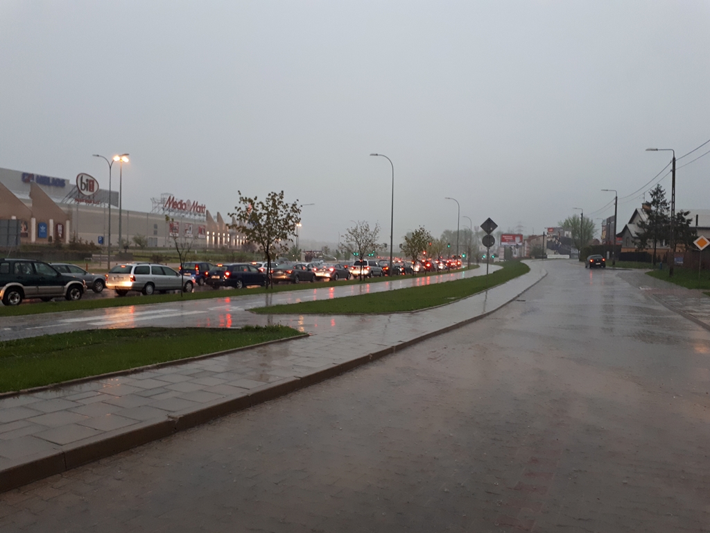 Białystok po ulewnym deszczu [zdjęcia, wideo]