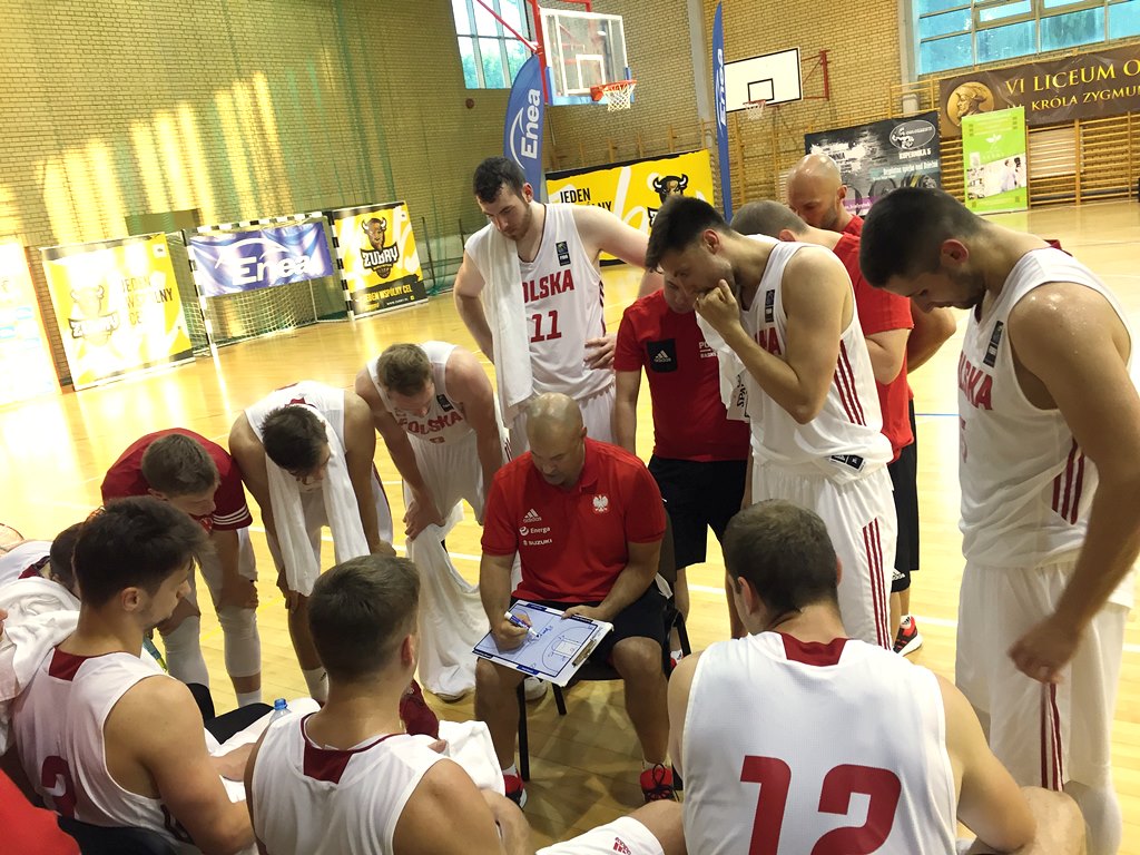 Polska dwukrotnie pokonała Białoruś w koszykarskich sparingach w Białymstoku
