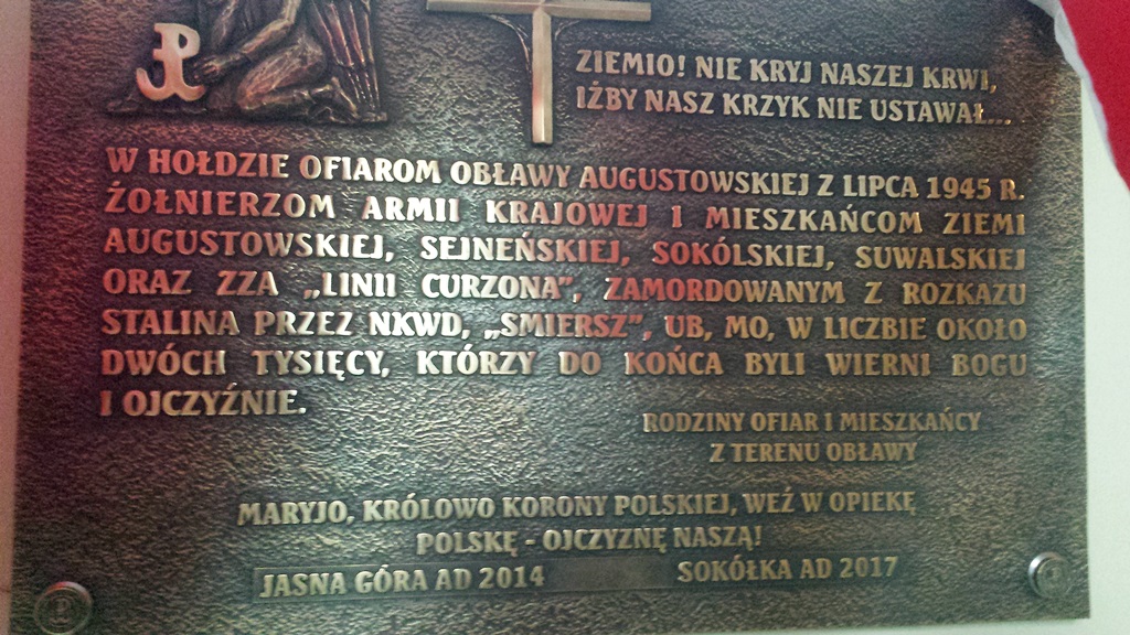 W Sokółce odsłonięto tablicę w hołdzie ofiarom obławy augustowskiej