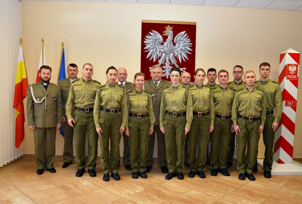 10 nowych funkcjonariuszy złożyło ślubowanie w Podlaskim Oddziale Straży Granicznej