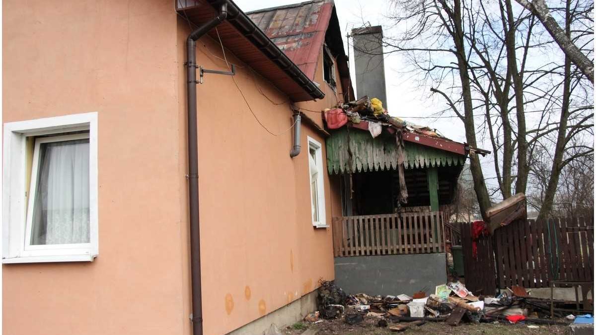 7 osób straciło dach nad głową - mieszkańcy i samorządowcy organizują pomoc