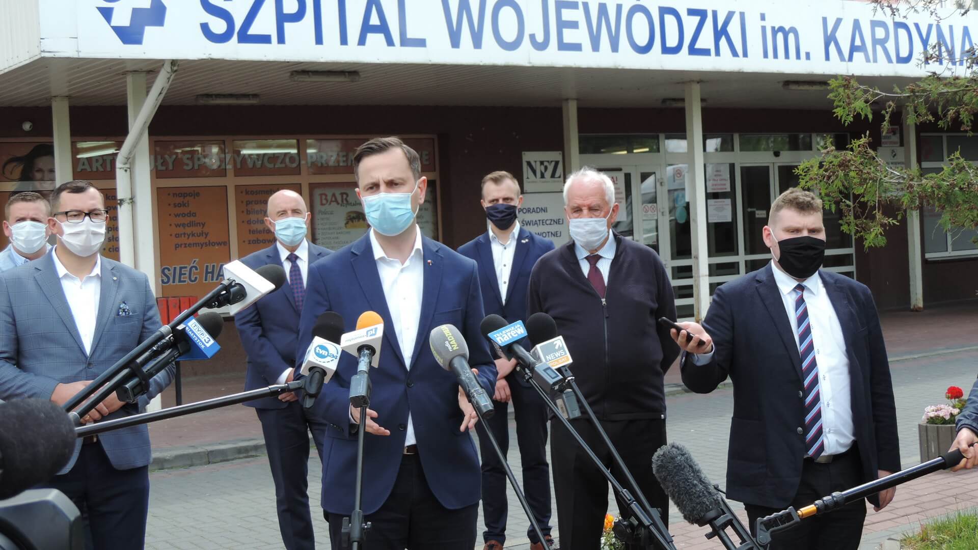 Władysław Kosiak- Kamysz zaapelował w Łomży o przywrócenie szpitalnych oddziałów