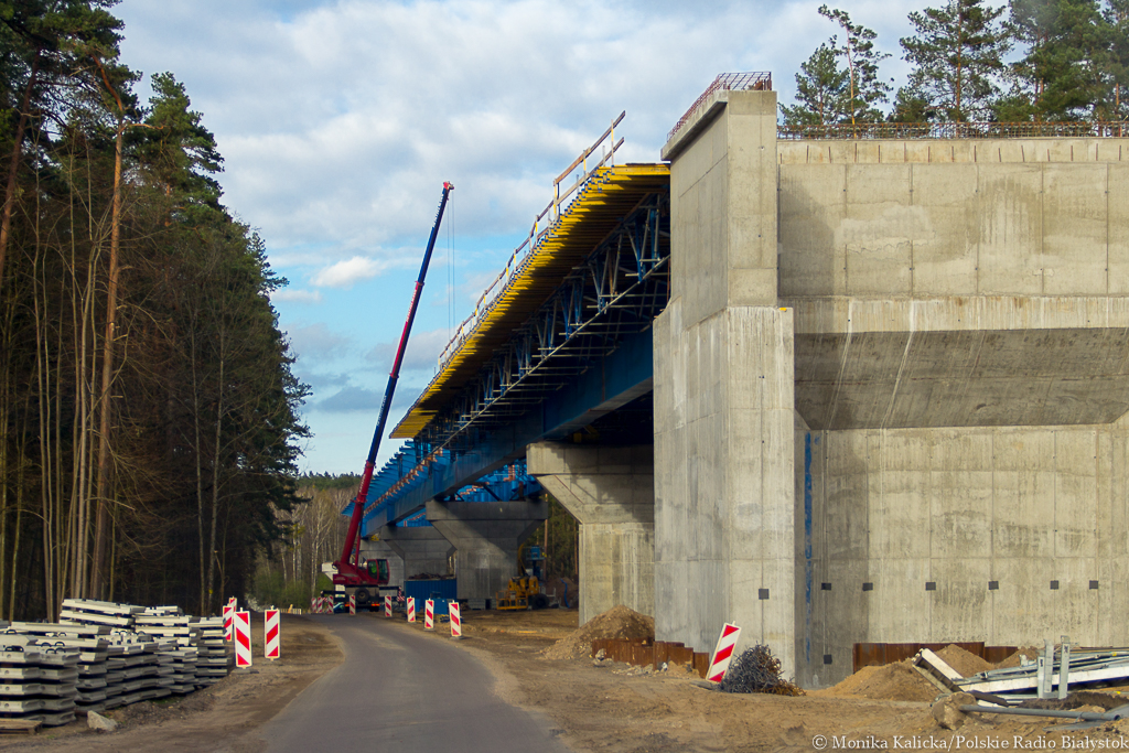 Droga Białystok-Supraśl już otwarta - drogowcy wcześniej skończyli prace przy estakadzie