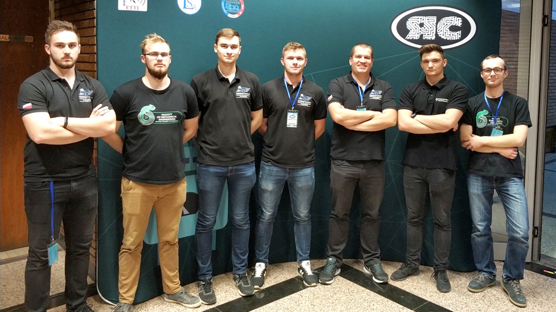 Konstruktorzy z PB zajęli 3. miejsce na zawodach Robot Challenge