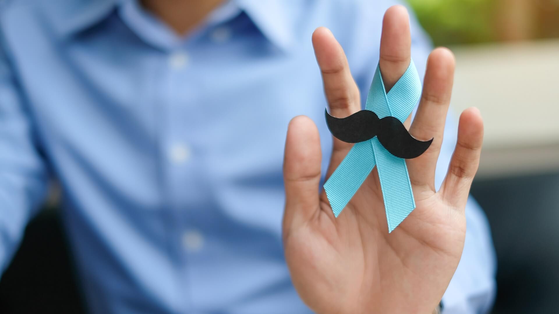 Akcja "Movember - zapuść wąsy!" - lekarze zachęcają mężczyzn do badań profilaktycznych