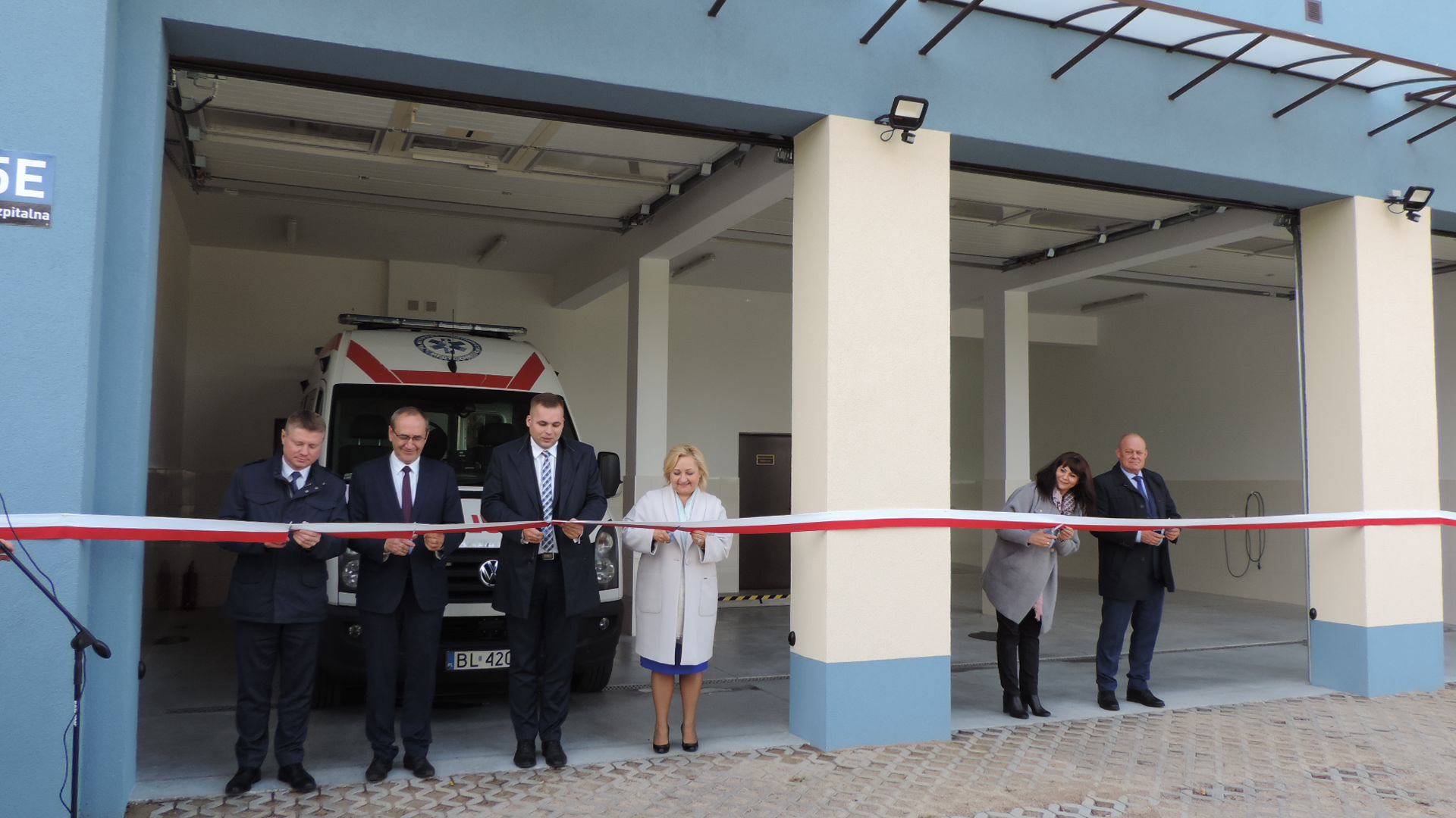 W Wysokiem Mazowieckiem oddano do użytku garaże dla karetek pogotowia