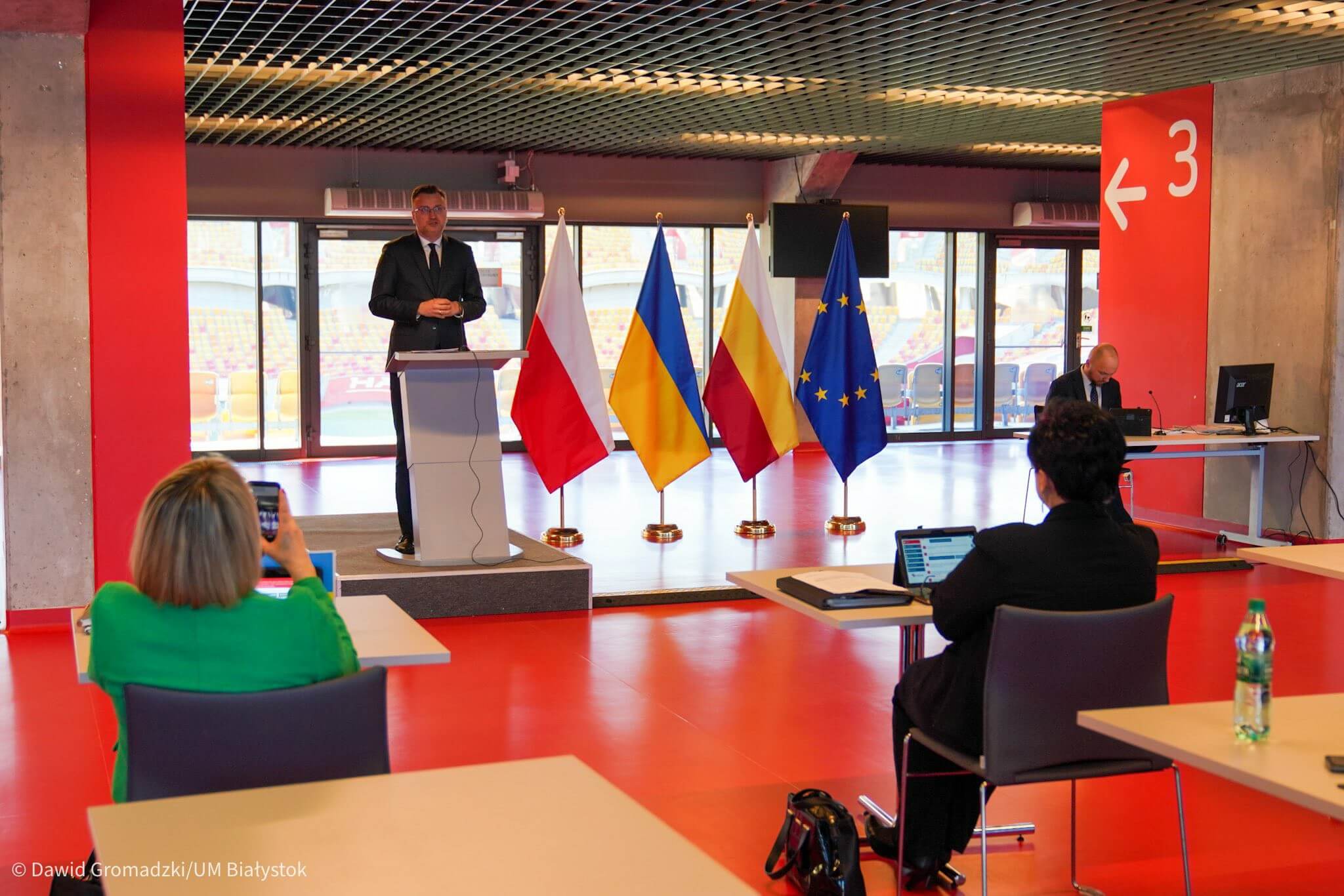 Rada miasta Białystok przyjęła stanowisko ws. wojny na Ukrainie