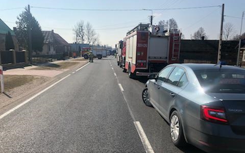 Jedna osoba ranna w wypadku samochodowym w Rybołach