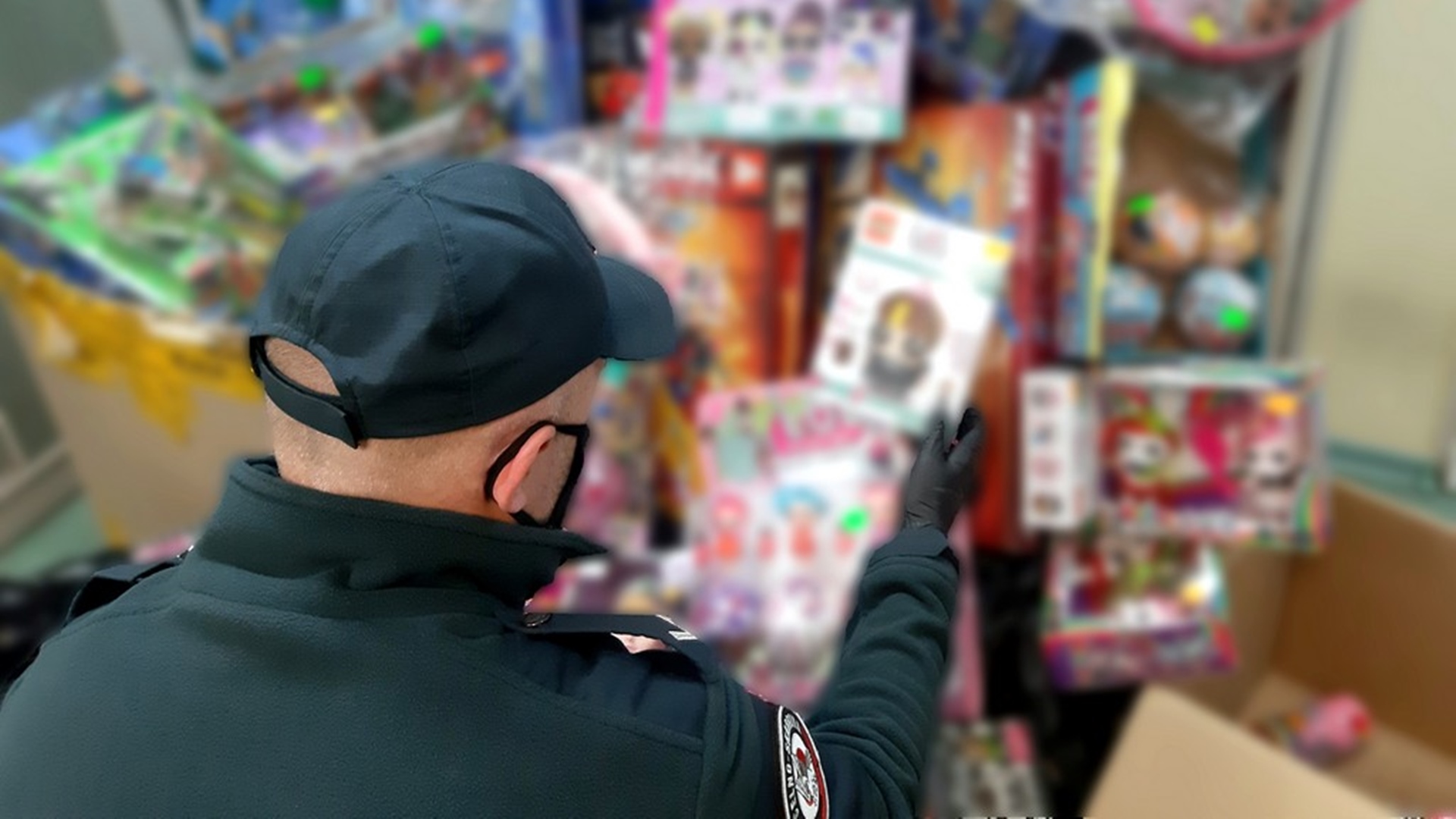 KAS zabezpieczyła podrabiane zabawki w sklepach w Czarnej Białostockiej i Bielsku Podlaskim