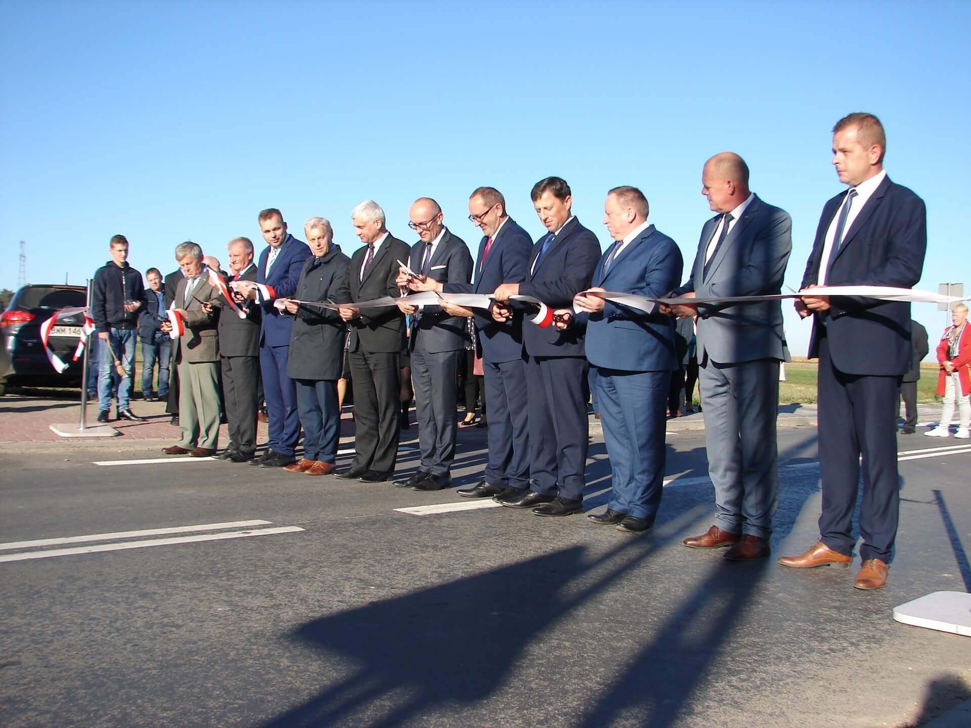 Oddano do użytku ostatni odcinek trasy łączącej Wysokie Mazowieckie z krajową "ósemką"