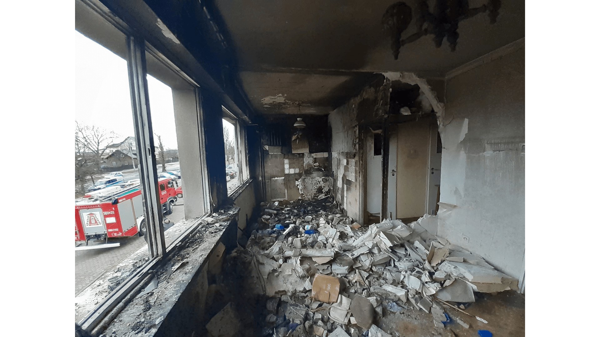 Po wybuchu butli z gazem starsza mieszkanka Zambrowa trafiła do szpitala