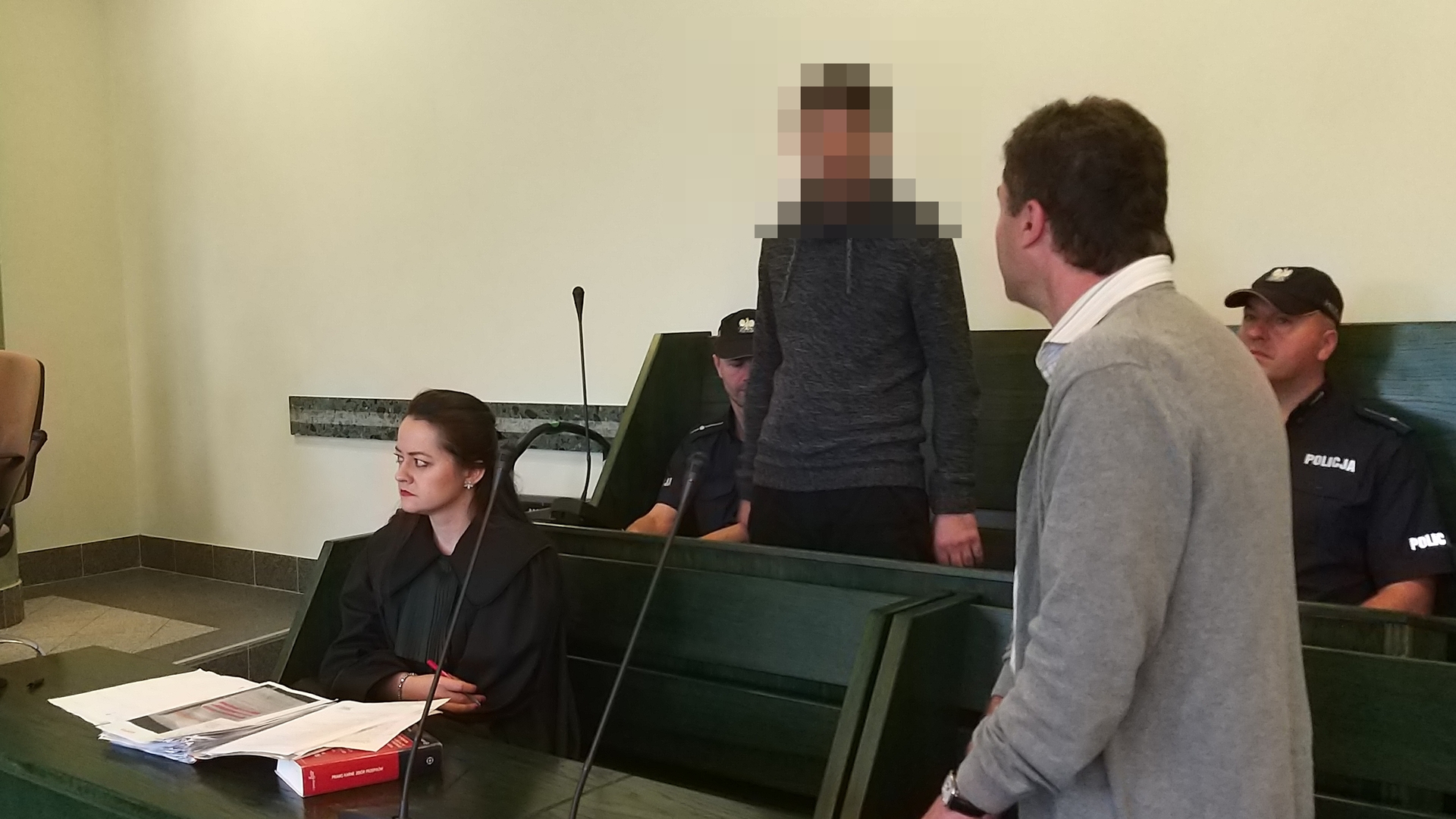 Rozpoczął się proces Gruzina oskarżonego o napad na właściciela kantoru