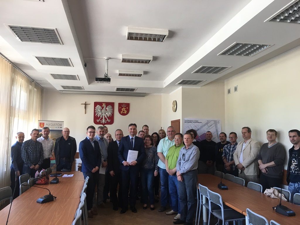 W Augustowie podpisano umowę na przebudowę 10 ulic we współpracy z mieszkańcami