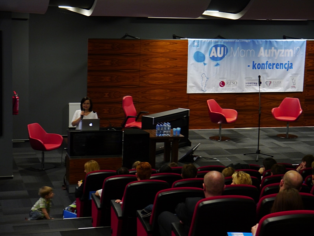 Ponad 250 osób na konferencji "Au Mam Autyzm" w Suwałkach