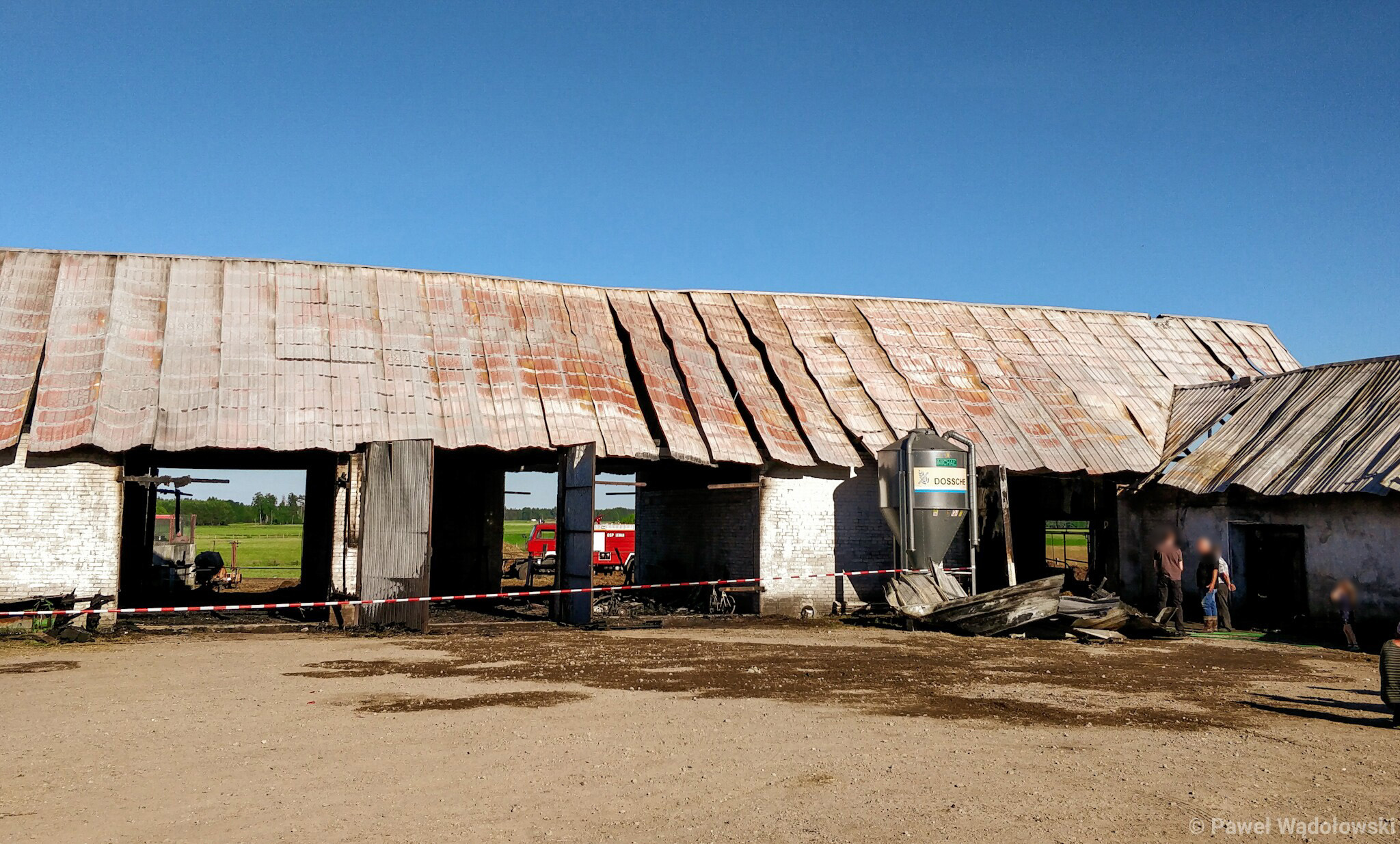 Pożar gospodarstwa blisko Kolna – w oborach było ok. 140 krów