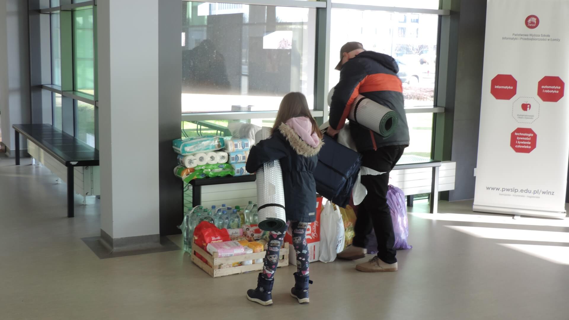 Łomża: zbiórki darów dla Ukraińców