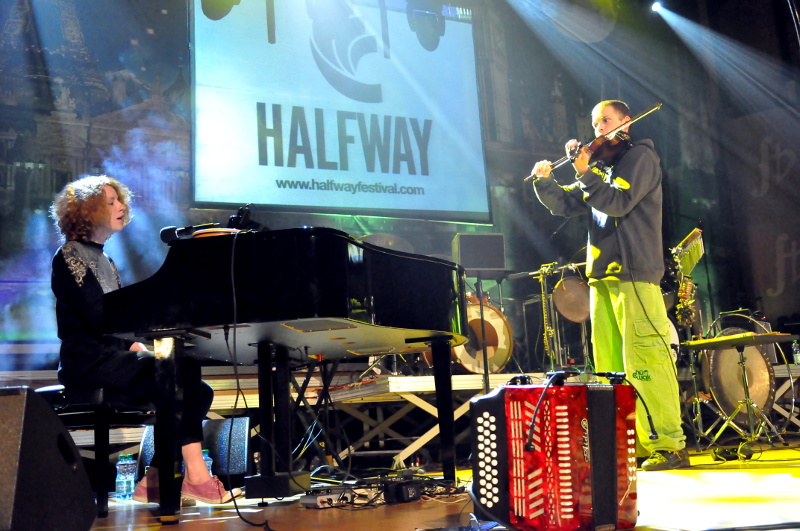 Organizacja festiwalu Halfway nie jest zagrożona