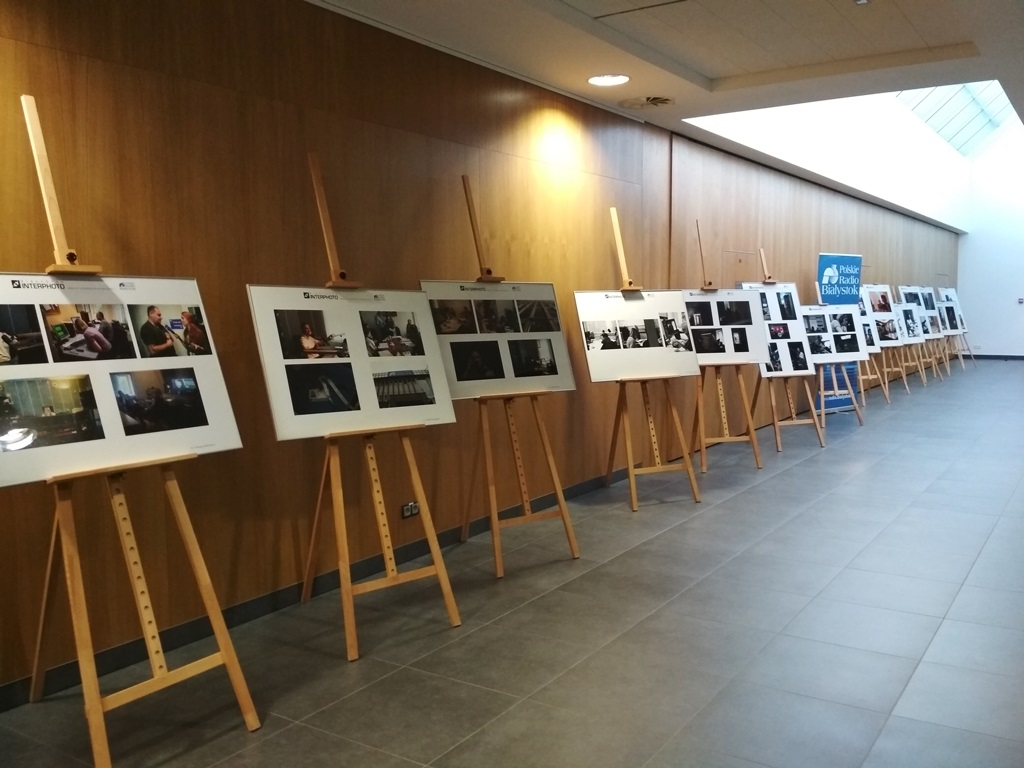 Radio od kuchni na wystawie fotograficznej Białystok Interphoto