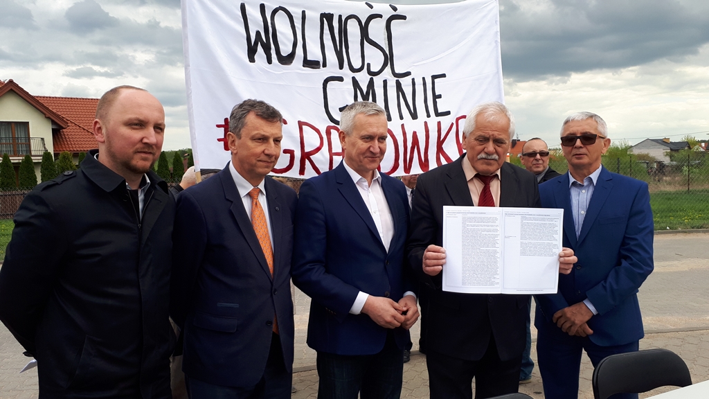 Inicjatorzy utworzenia gminy Grabówka składają skargę do Strasburga