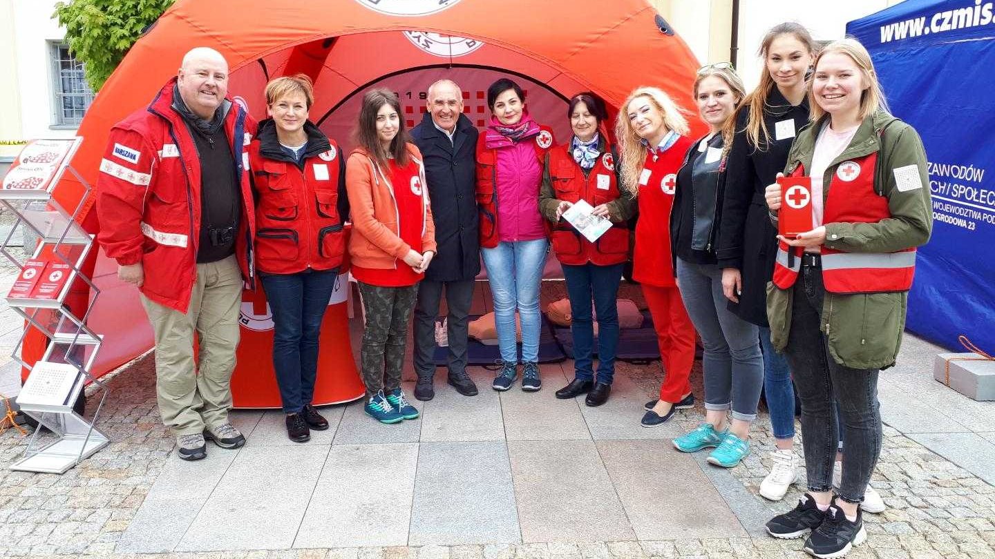 100-lecie PCK i akcja "Wyścig po zdrowie" w Białymstoku