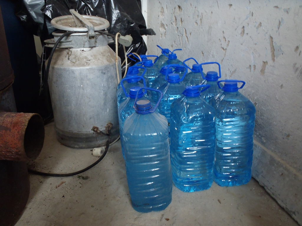 Bimbrownia w gminie Lipsk zlikwidowana - zabezpieczono 85 litrów alkoholu