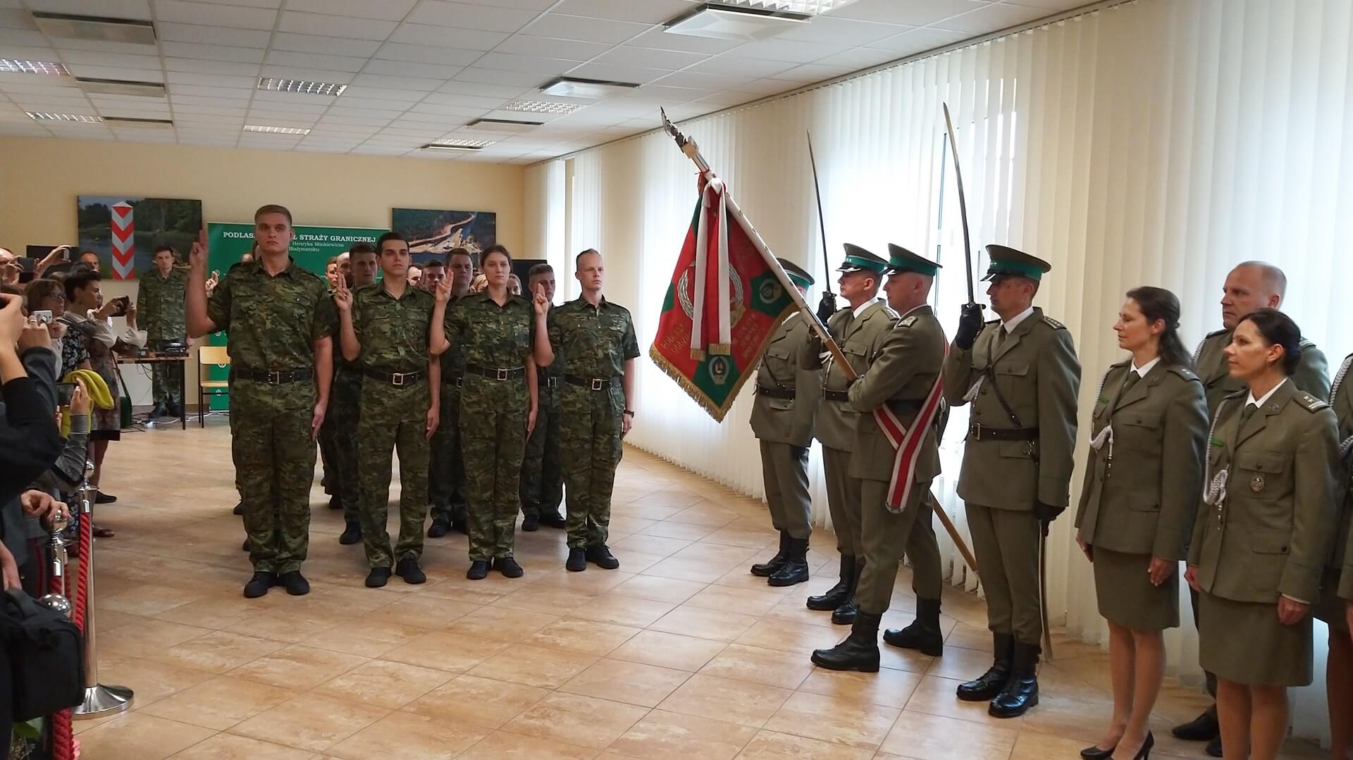 Nowi funkcjonariusze w Podlaskim Oddziale Straży Granicznej