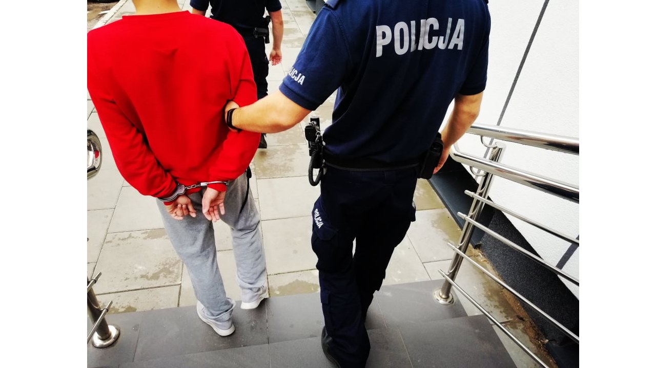 27-latek ukrył w zamrażalniku pół kg amfetaminy