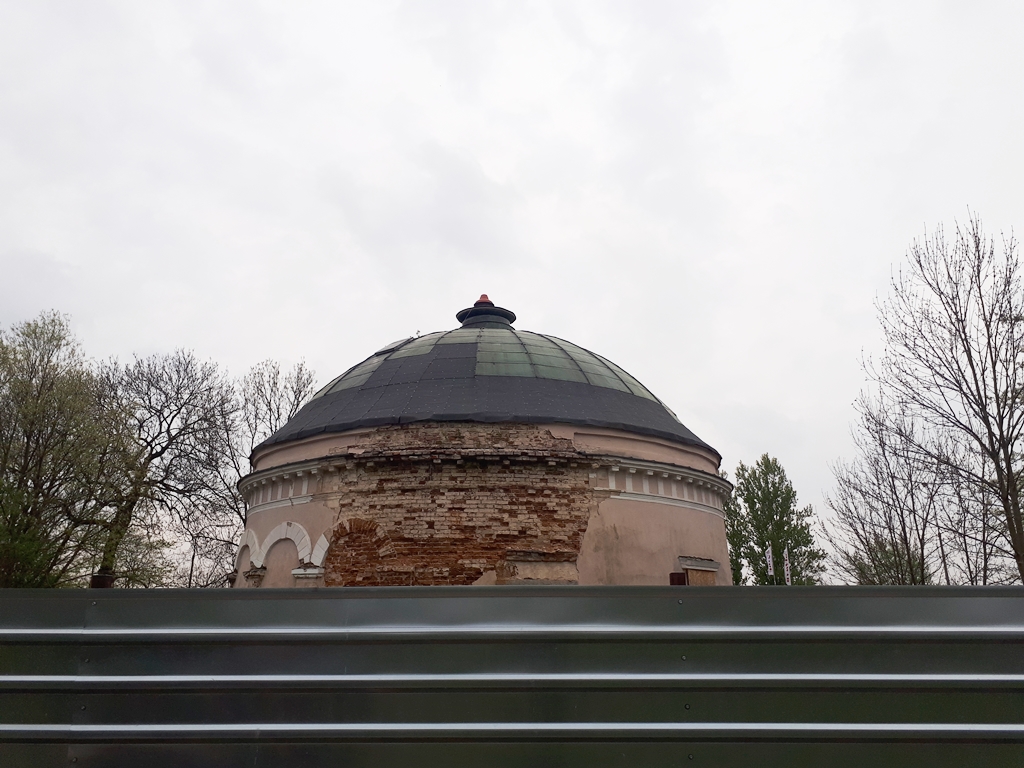 Co dalej z Domkiem Napoleona?