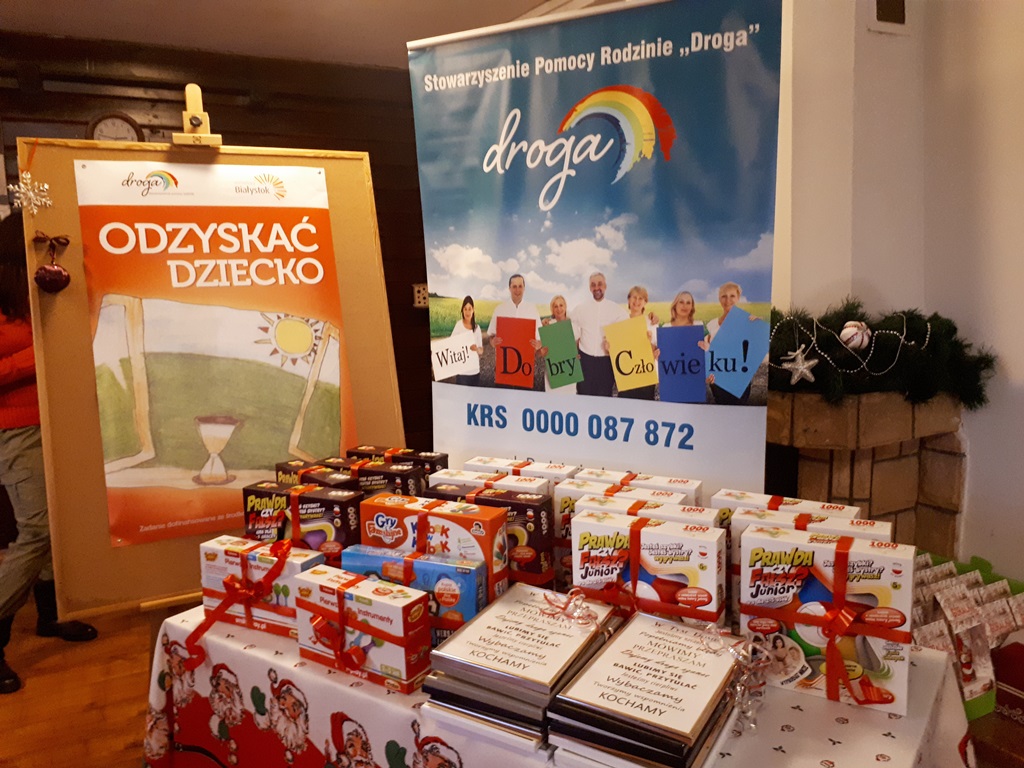 Miłość do dzieci silniejsza niż uzależnienie np. od alkoholu – 54 rodziny zakończyły program "Odzyskać dziecko"