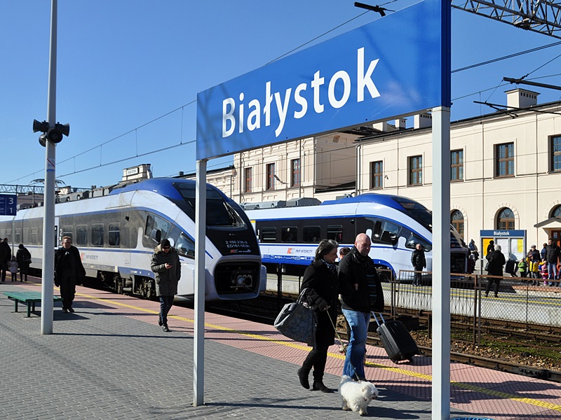 Bezpłatne porady i praktyczne wskazówki - na dworcu PKP odbyła się akcja "Dzień Pasażera"