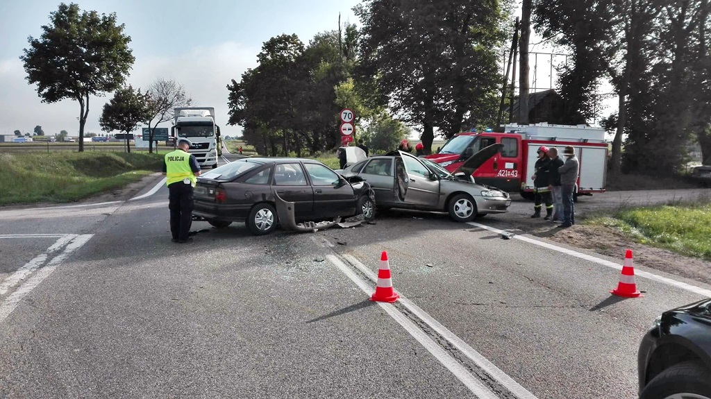 Wypadek w Popowie niedaleko Grajewa – ranne dwie osoby