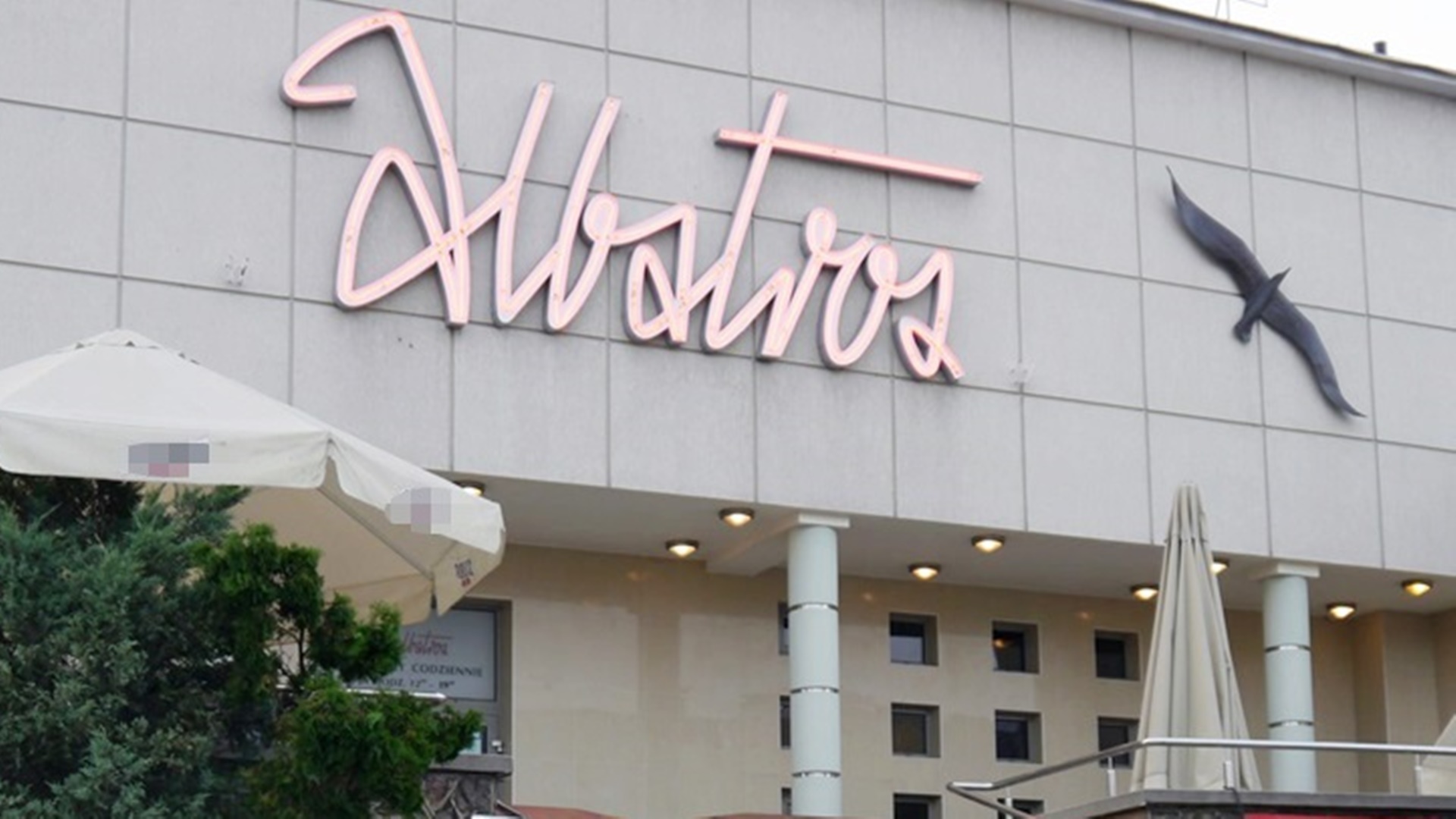 Neon znajdujący się budynku augustowskiej restauracji „Albatros” został wpisany do rejestru zabytków