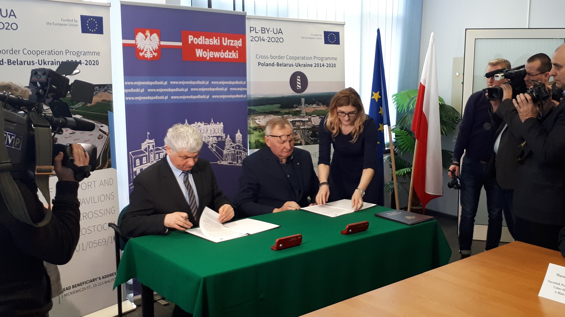 Przejście graniczne w Kuźnicy będzie rozbudowane – wojewoda podlaski podpisał umowę