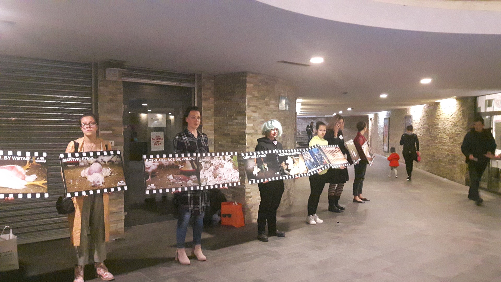 Obrońcy praw zwierząt protestowali w centrum Białegostoku