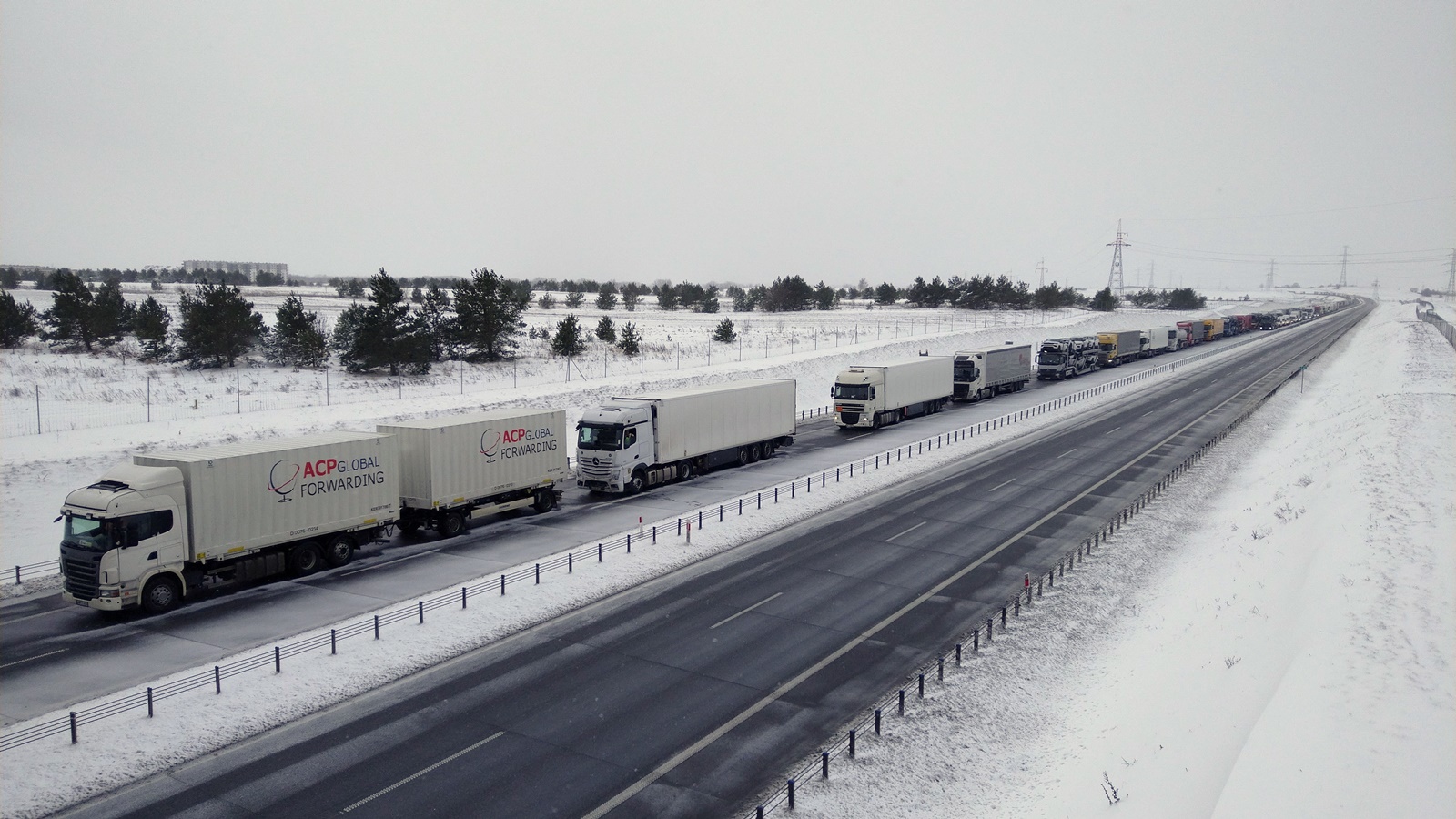 Przywrócono ruch pojazdów na DK 8 przed granicą z Litwą