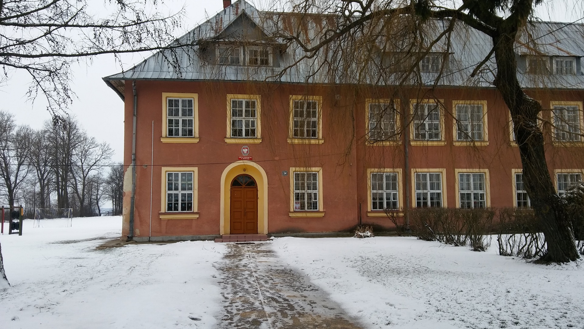 Szkoła w Nierośnie k. Dąbrowy Białostockiej do likwidacji?