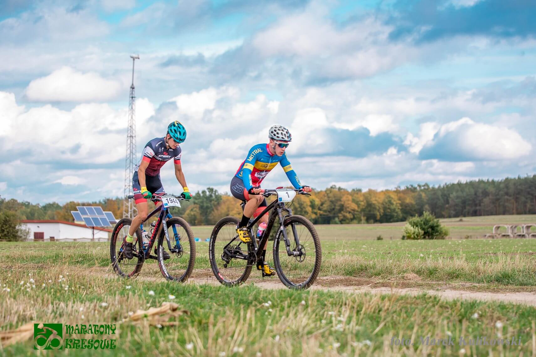 Zawodnicy radiowej grupy podsumowują sezon w Maratonach Kresowych