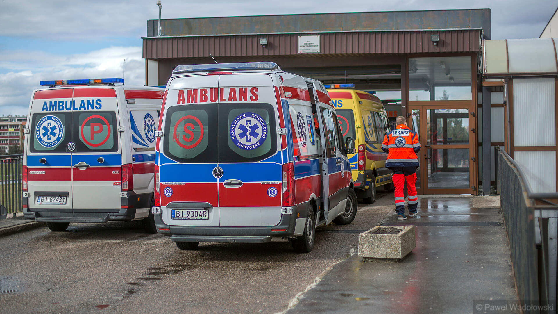 Do szpitala w Łomży trafiają pacjenci z województwa mazowieckiego, bo tam brakuje łóżek i lekarzy