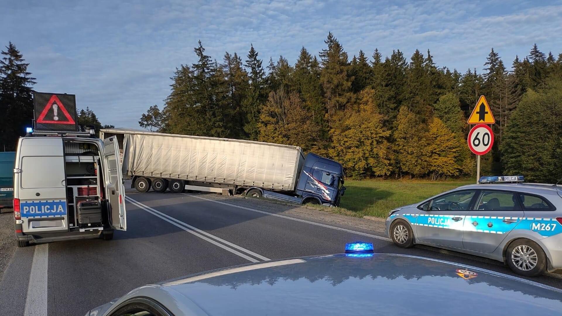 Wypadek na DK8 Suwałki-Budzisko - nie żyje jedna osoba