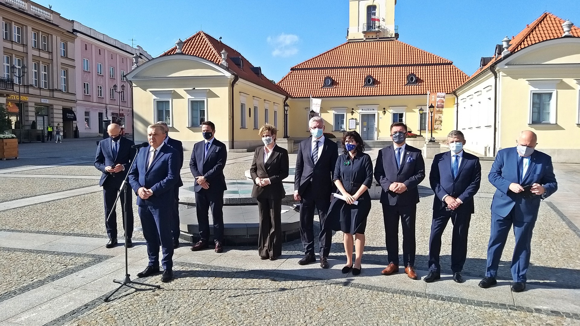 O trudnej sytuacji polskich samorządów mówili w Białymstoku przedstawiciele Unii Metropolii