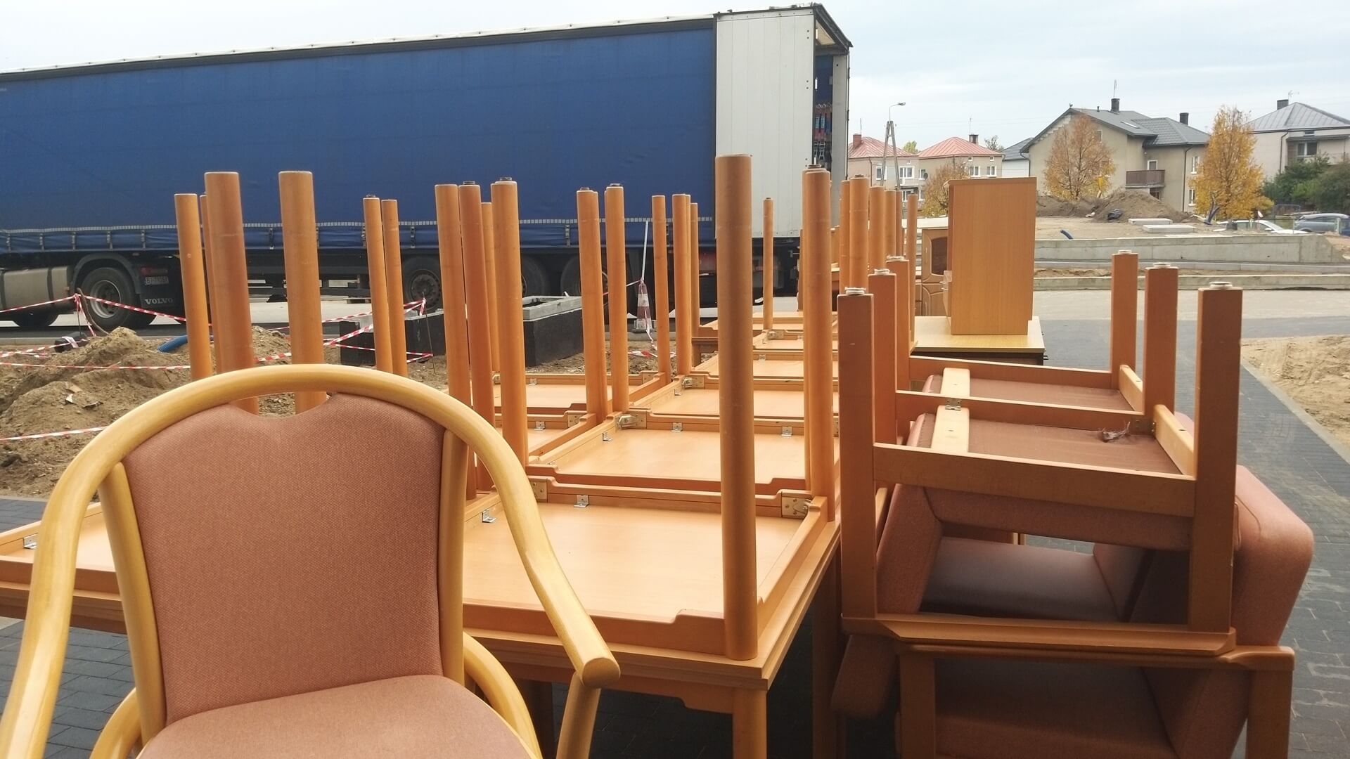 Szpital Powiatowy w Łapach otrzymał meble z berlińskiej kliniki