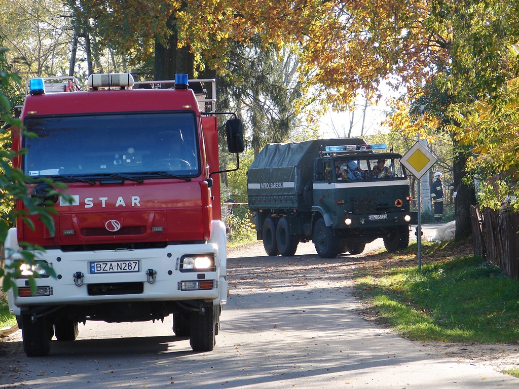 Eksplozja niewybuchów na jednej z posesji koło Zambrowa