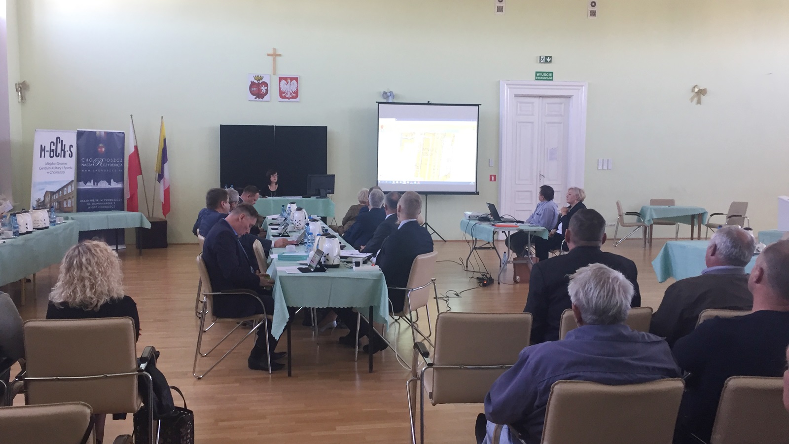 Mieszkańcy Porosłów oburzeni decyzją radnych - obawiają się uciążliwego przemysłu w pobliżu swoich domów