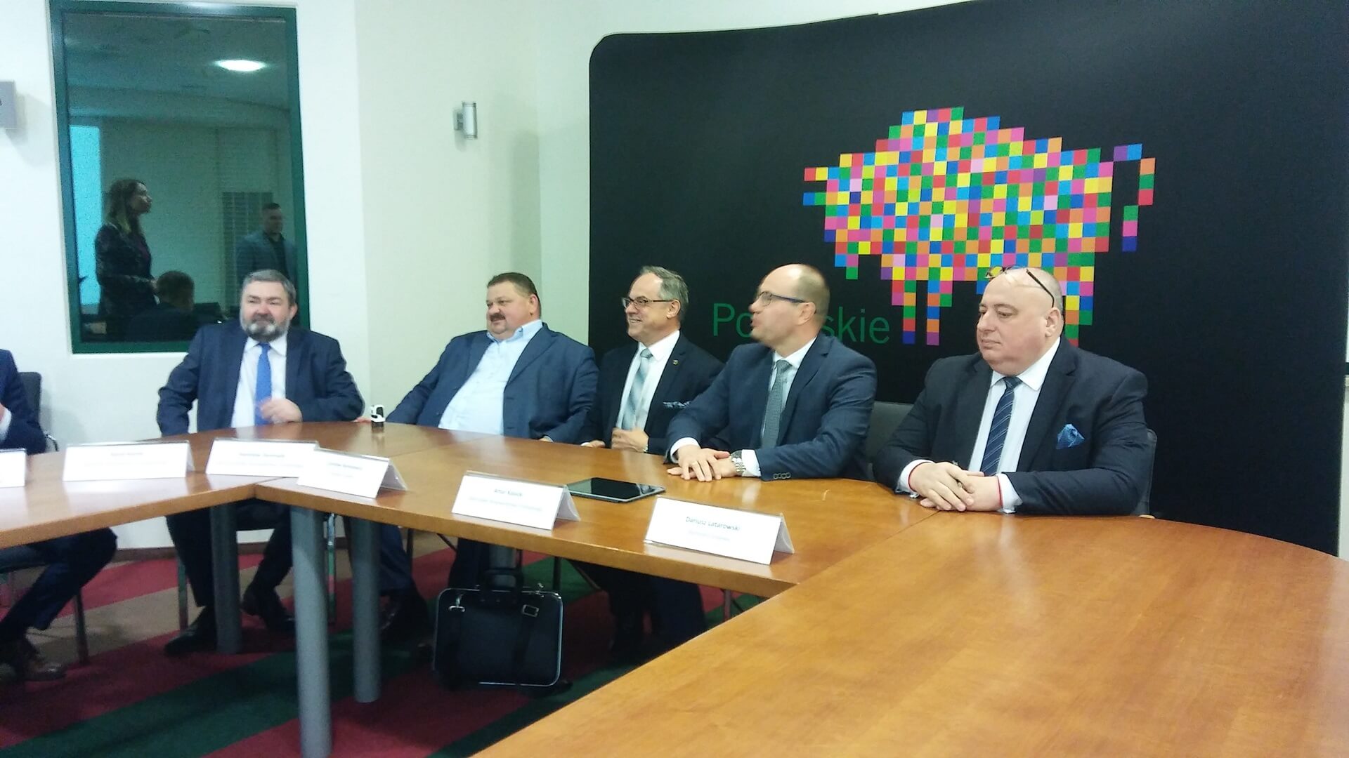 Dotacje z UE dla Suwałk i Grajewa na energooszczędne oświetlenie uliczne