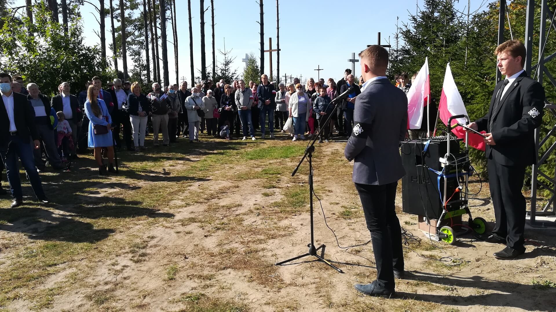 Hołd Żołnierzom Niezłomnym oddali uczestnicy uroczystości w Świętej Wodzie