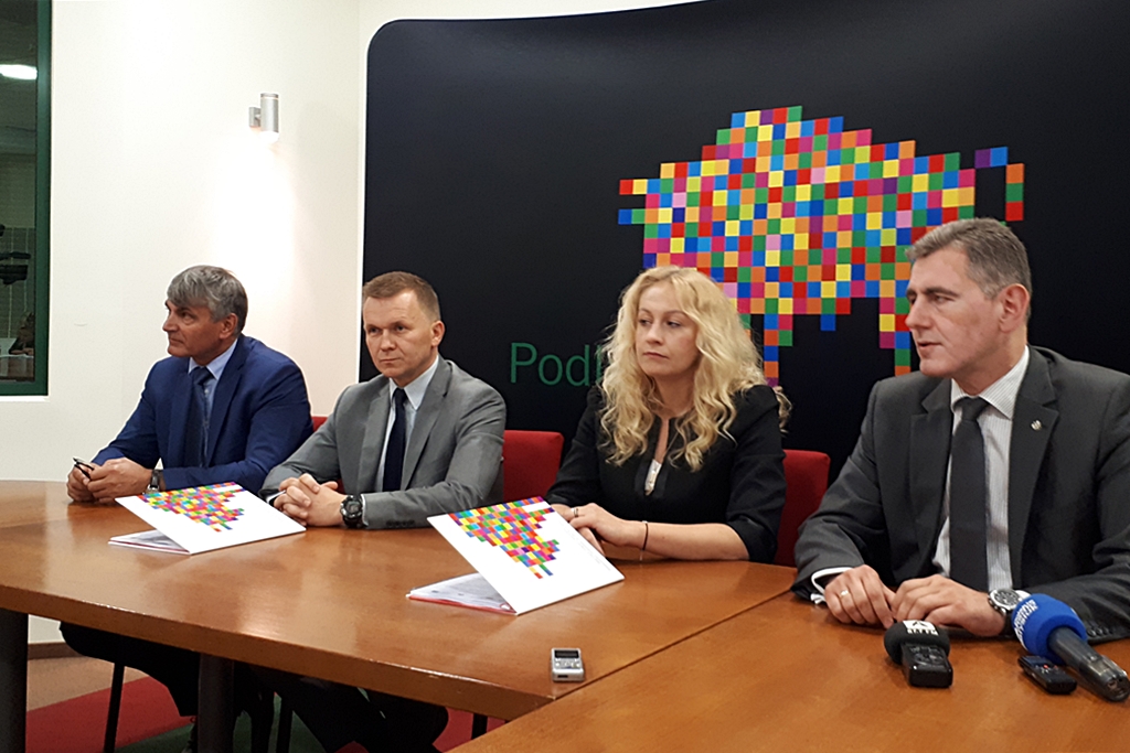 56 mln zł dotacji z UE na rewitalizację linii Chryzanów-granica państwa